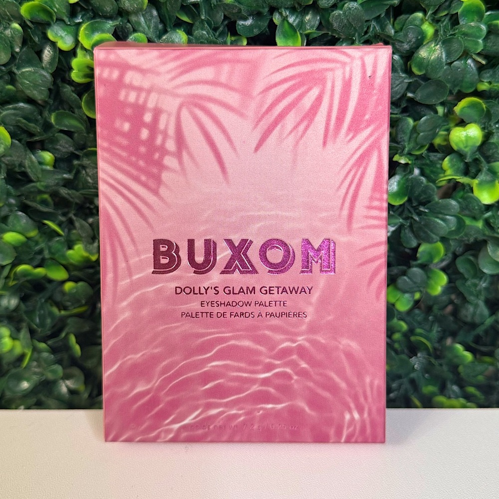 BUXOM DOLLY’S GLAM GETAWAY EYESHADOW PALETTE (NEW)